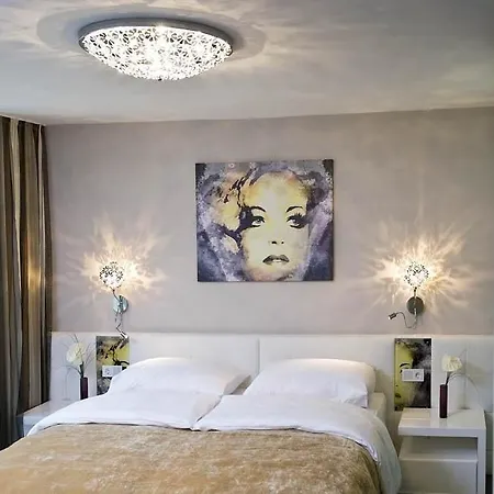 Boutiquehotel Am Dom Szálloda 4*