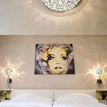 Boutiquehotel Am Dom 4*