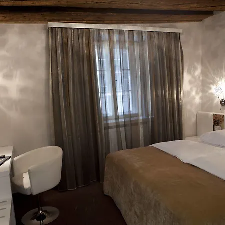 Boutiquehotel Am Dom 4*